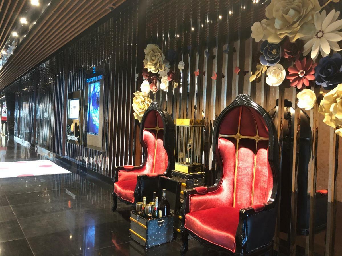 Appartamento La Platinum Klcc Kuala Lumpur Esterno foto
